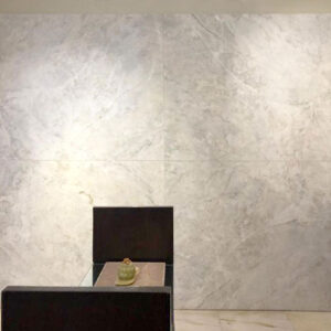 Dior White Classico – Marble – Application